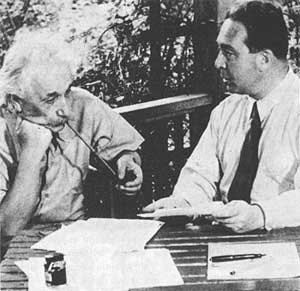 Albert Einstein y Leo Szilard